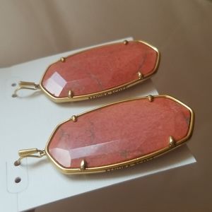 NWT KENDRA SCOTT FACETED DANIELLE EARRINGS